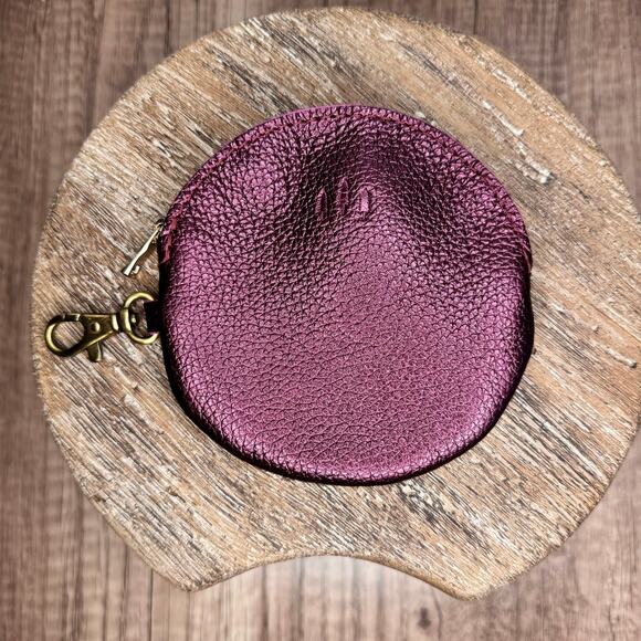 Portland Leather Gordita ULTRAVIOLET Gordita Round Wallet Keychain Charm NEW - Picture 1 of 5